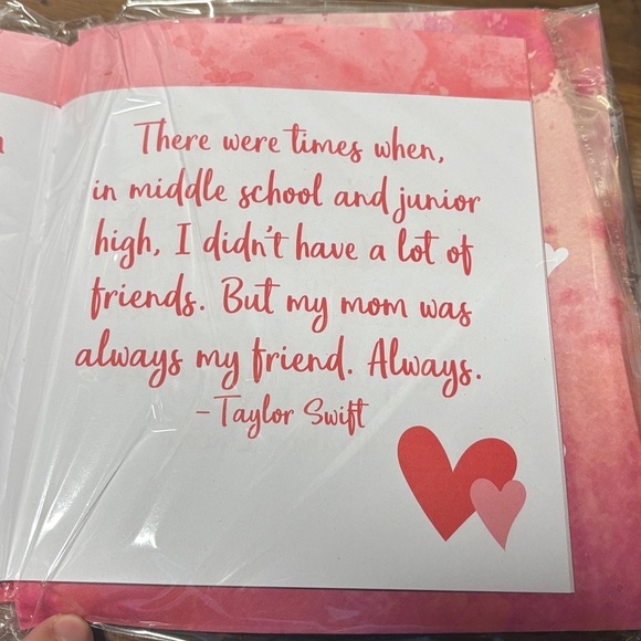 Pink and White Gift Book For Mom $5 When Bundled - Picture 3 of 4